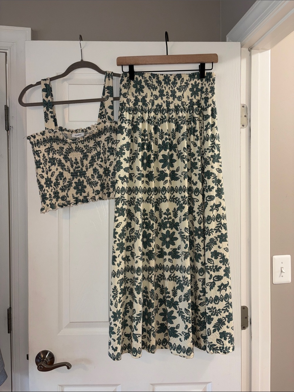 Z Supply Green Floral Maxi Skirt and Top Set - size medium top and bottom